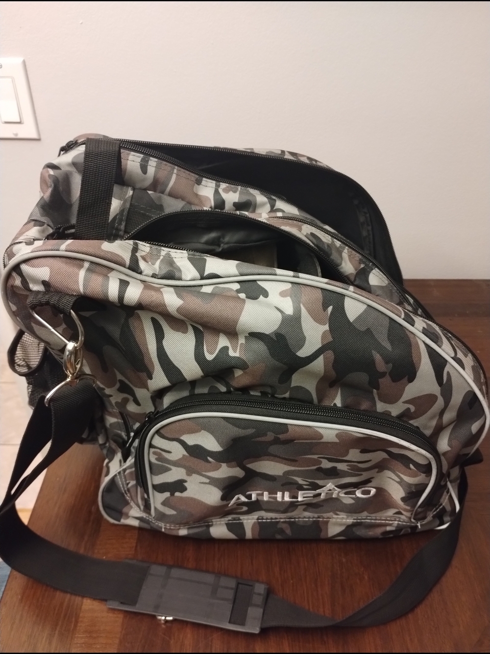 Athletico Skate Bag - Camouflage